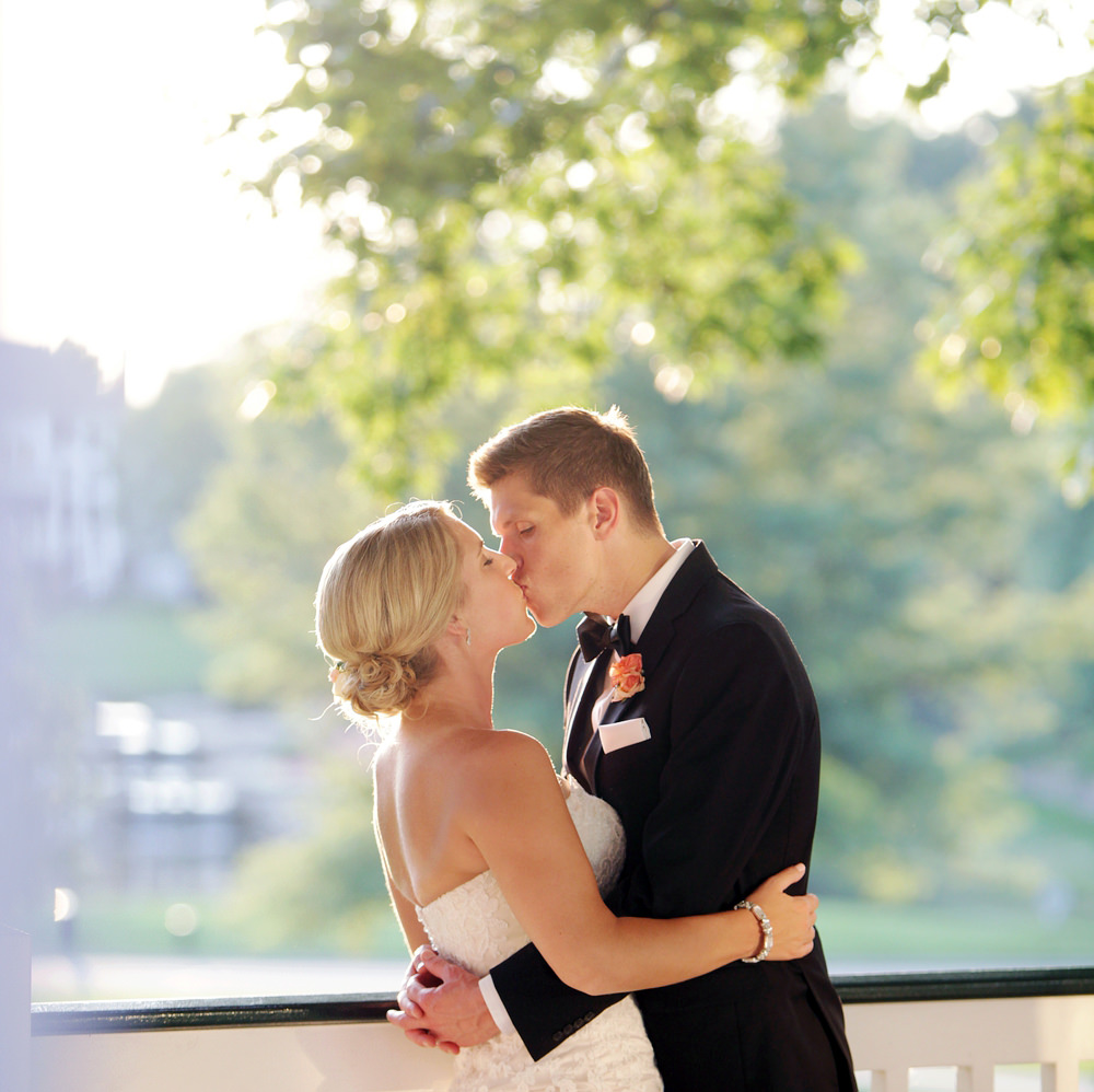 Columbus-Ohio-wedding-photographer-the-lakes-red-gallery-photography